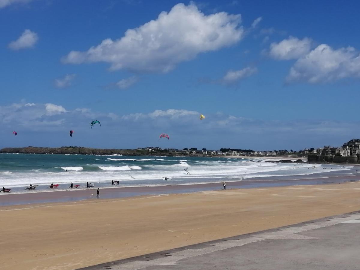 Appartement Saint-Malo 800M De La Plage Zewnętrze zdjęcie