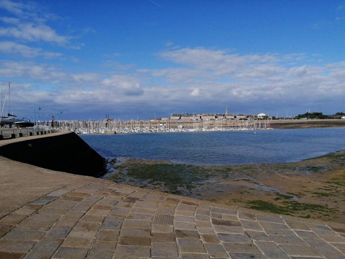 Appartement Saint-Malo 800M De La Plage Zewnętrze zdjęcie